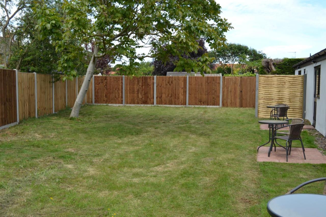 Number 4 - Lytton Tree Lodge, Reydon, Southwold Exteriör bild